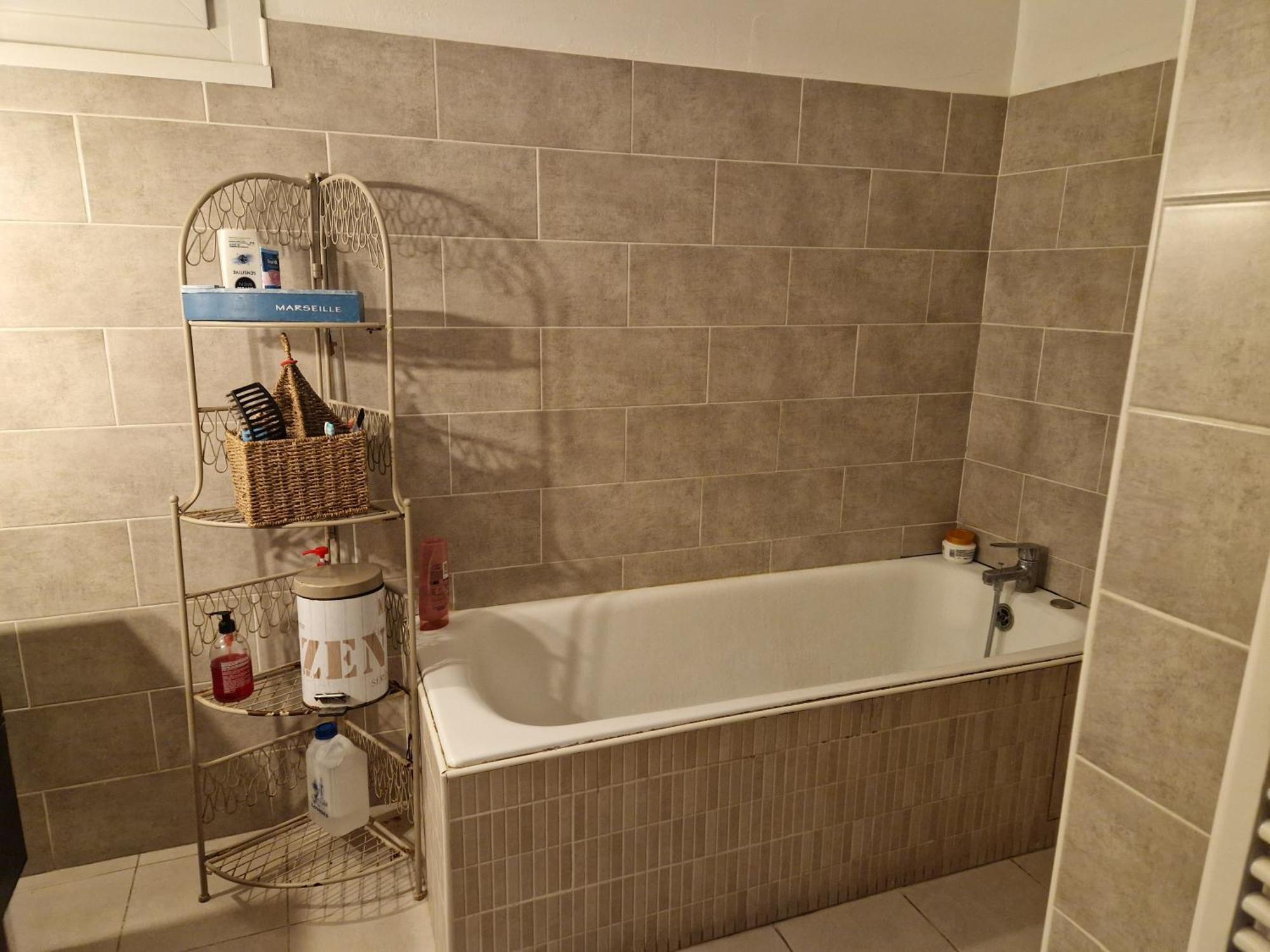 Chambre Pour 1 Personne Bagnols-sur-Cèze Екстериор снимка
